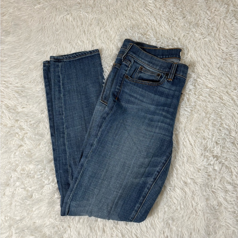 J.Crew Stretch Indigo jeans size 28